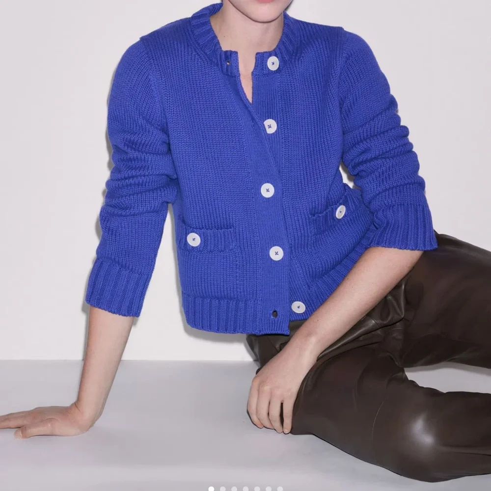 Chunky Straight Cardigan - Picture 1 of 16